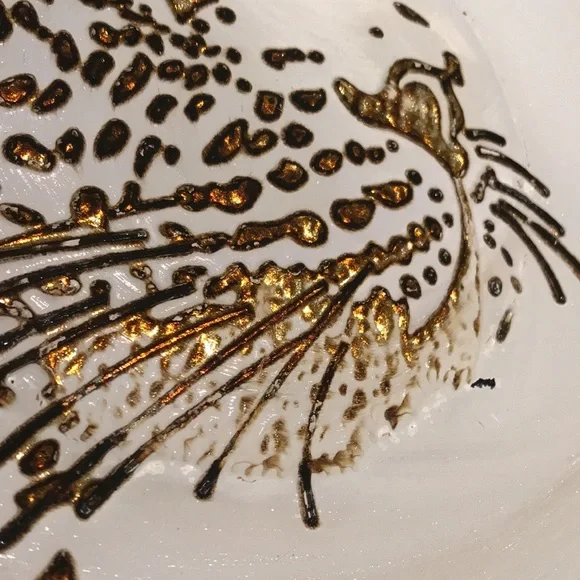 Arda Turkish Handpainted Huge Leopard Plate/Decor